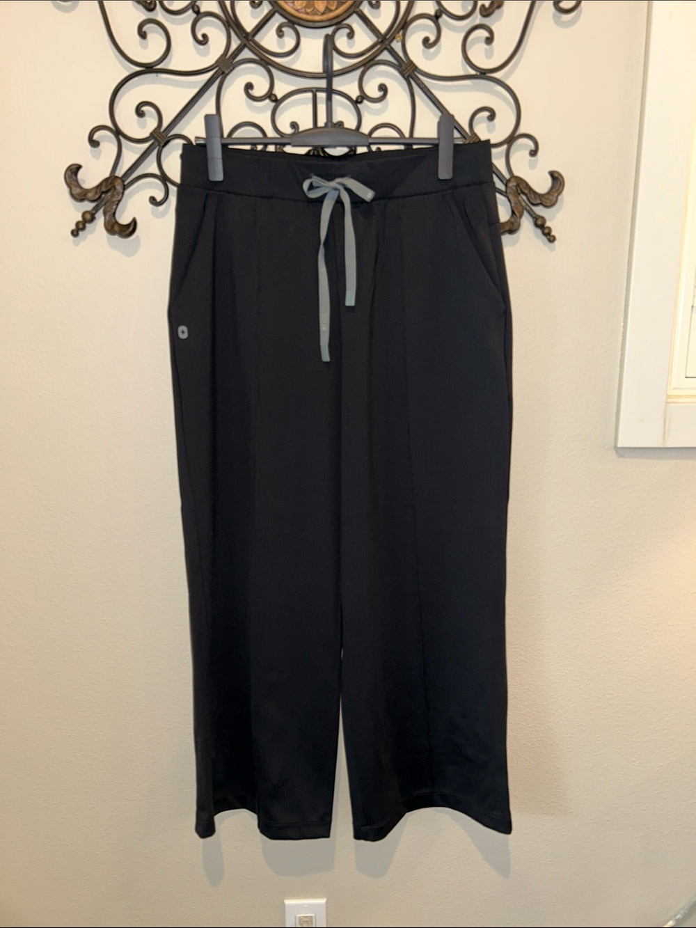 FIGS FORM X SALINA HIGH WAIST WIDE LEG SCRUB PANTS SIZE LARGE PETITE